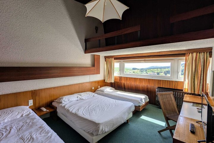 Room 14 of 52