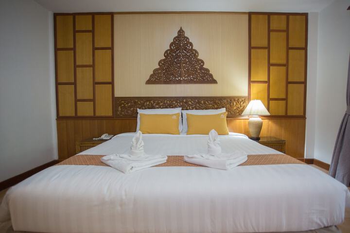 Room 19 of 62