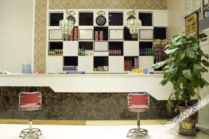 Hotel Interior 20 of 32