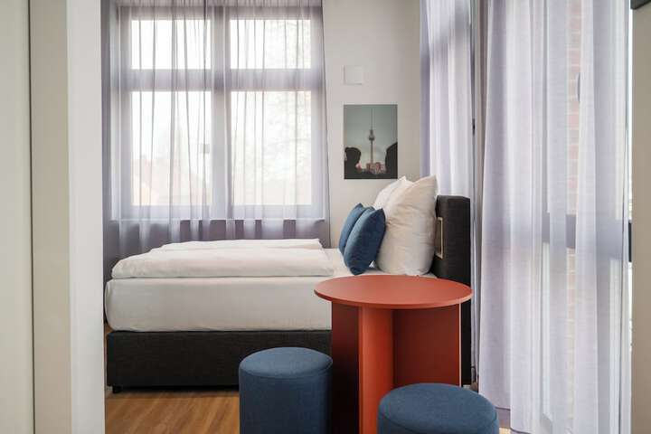 Room 12 of 60