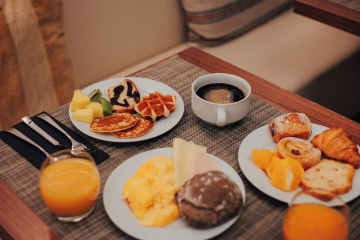 Breakfast meal
