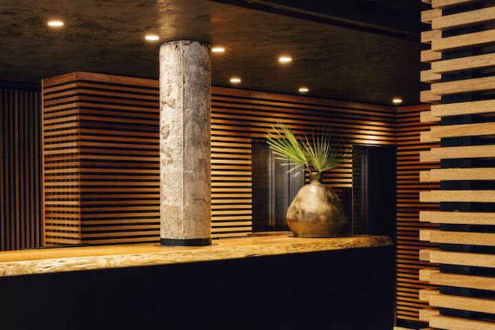 Hotel Interior 4 of 75