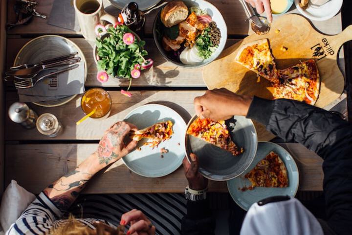 Dining 70 of 118