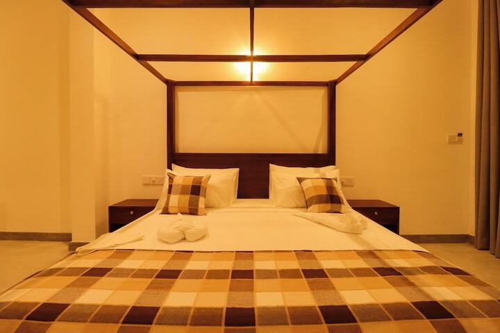 Room 45 of 90