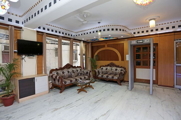 Hotel Interior 7 of 31
