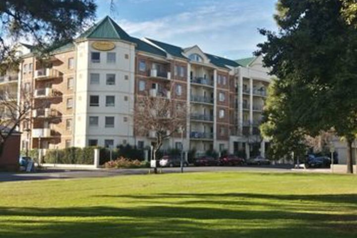 Windsor on the Park