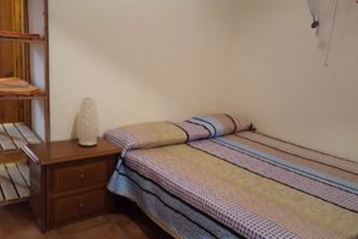 Room 14 of 21