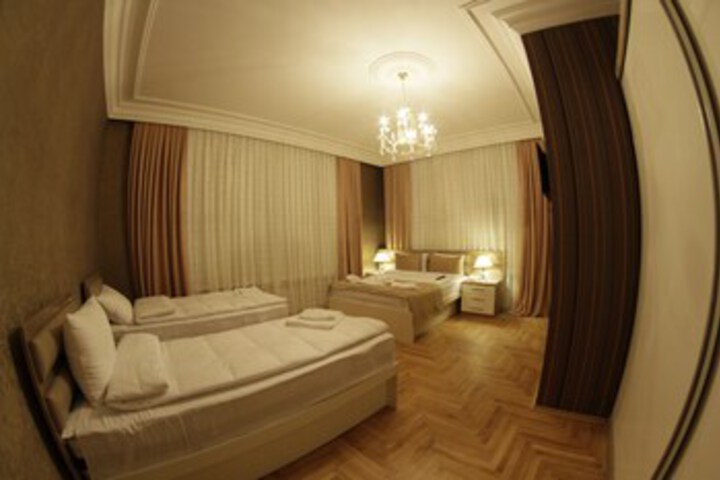 Room 22 of 29
