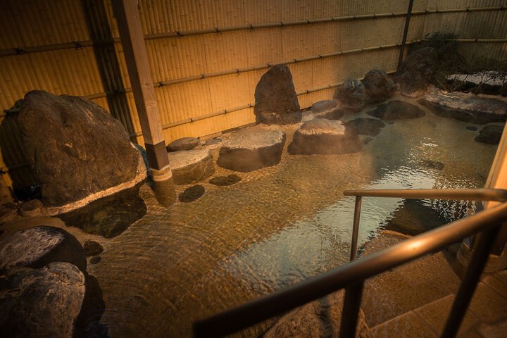 Hotel Pool