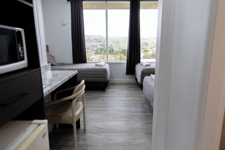Room 29 of 87