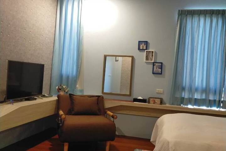 Room 16 of 44