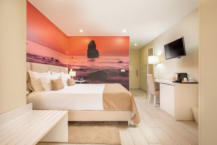Room 58 of 157