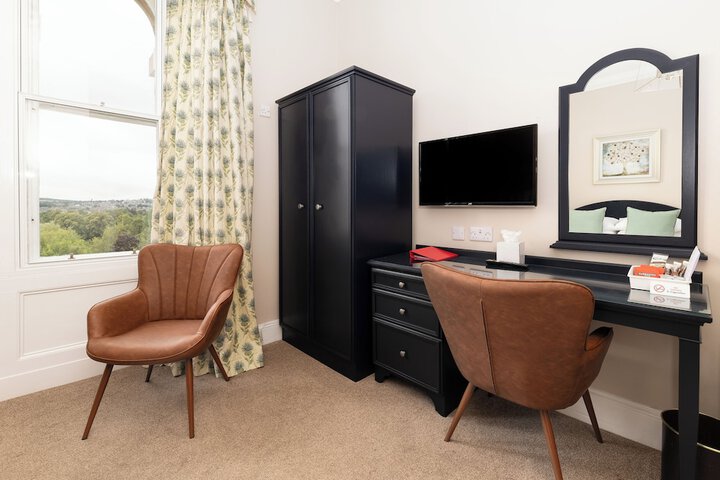 Room 50 of 79