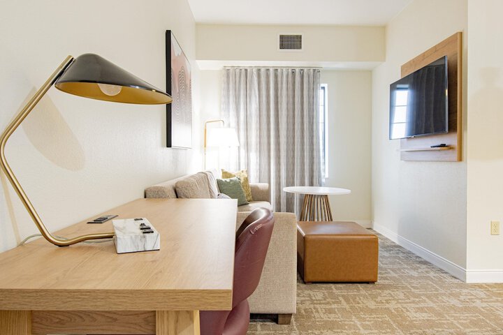 Room 16 of 54