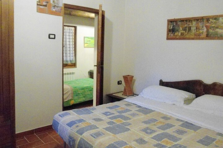 Room 8 of 39