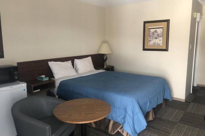 Room 2 of 14