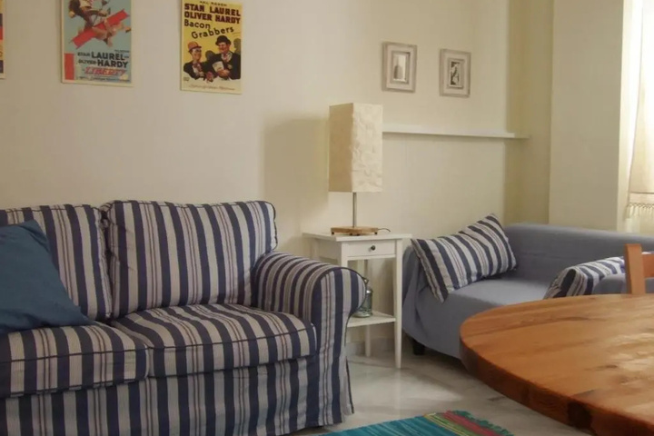 Room 2 of 13
