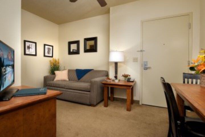 Room 30 of 68