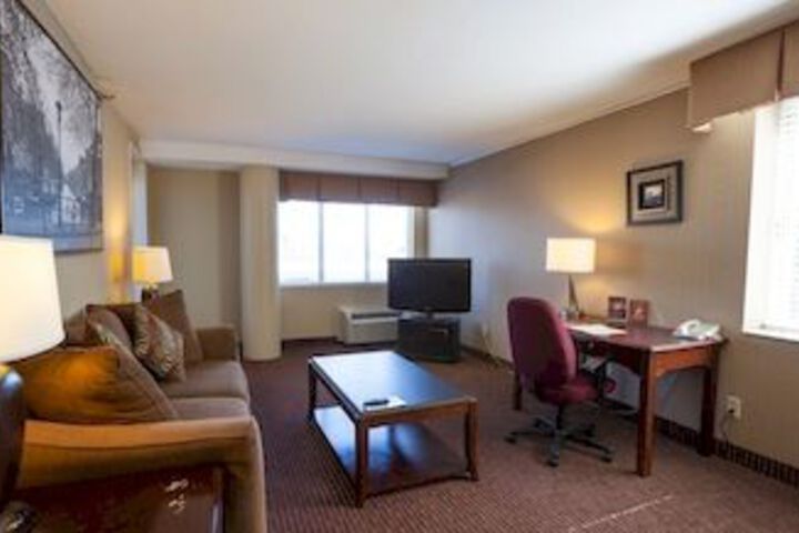 Room 46 of 73