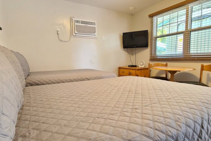 Room 11 of 46