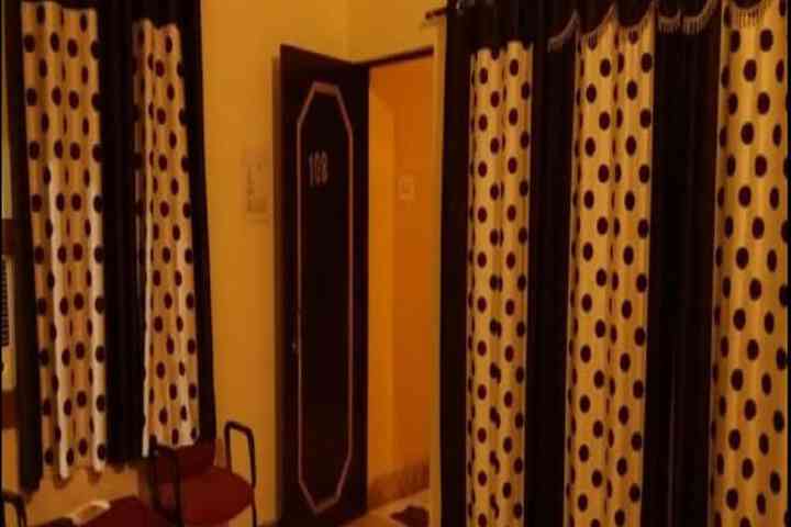 Room 3 of 15