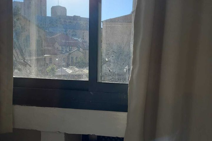 Room 11 of 22