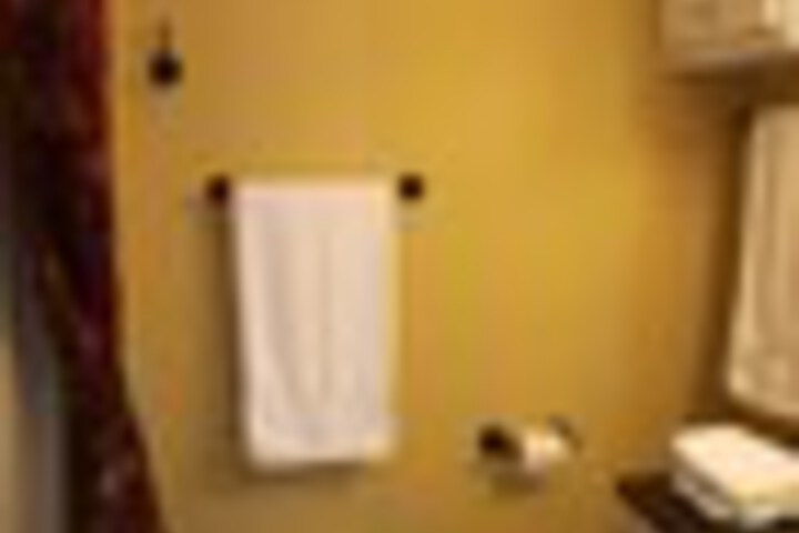 Room 53 of 123