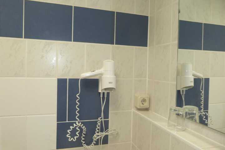Room 20 of 60