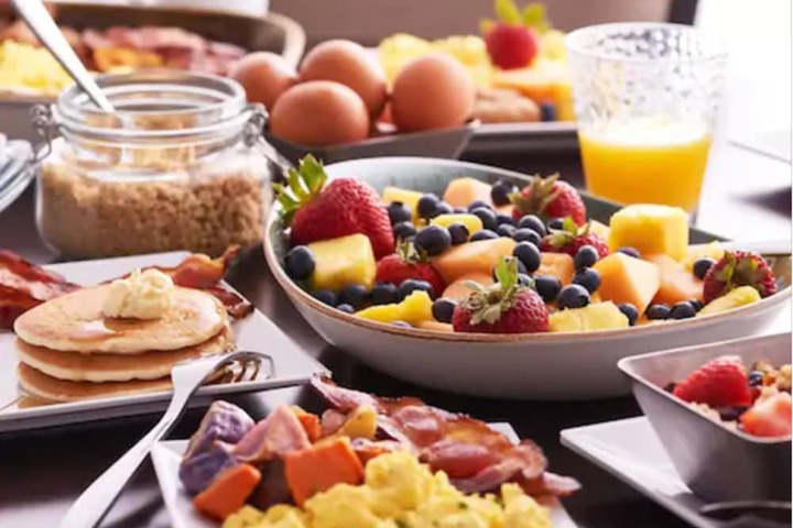 Breakfast meal