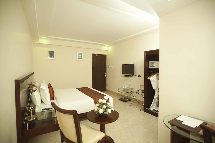 Room 7 of 29