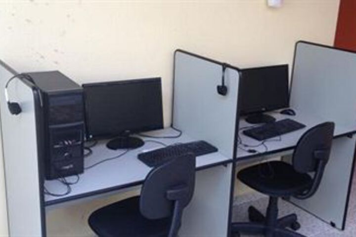 Business Center 5 of 24