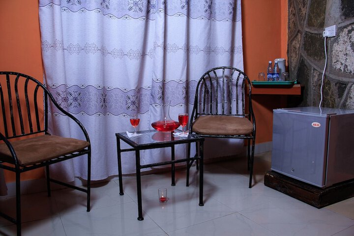 Room 36 of 76