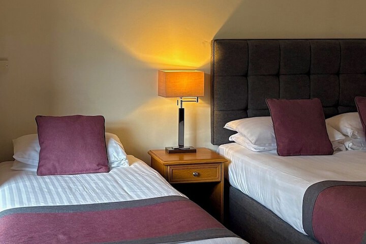 Room 14 of 63