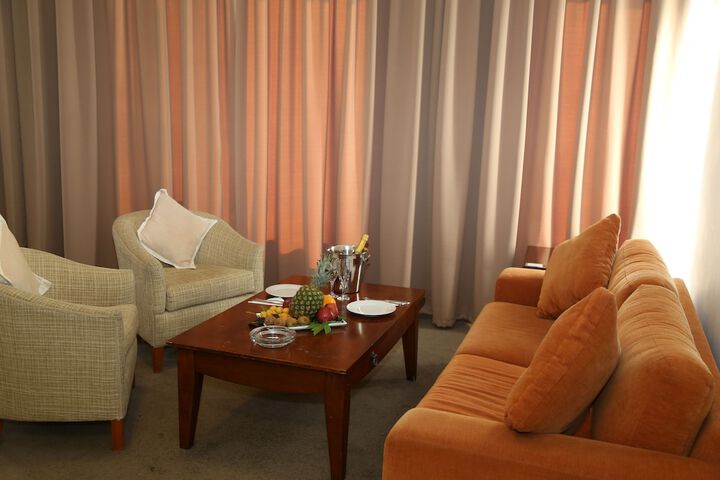 Room 12 of 54