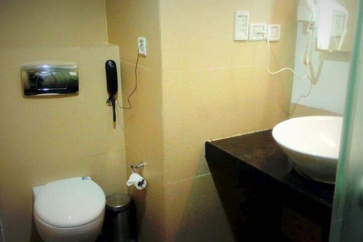 Room 20 of 31