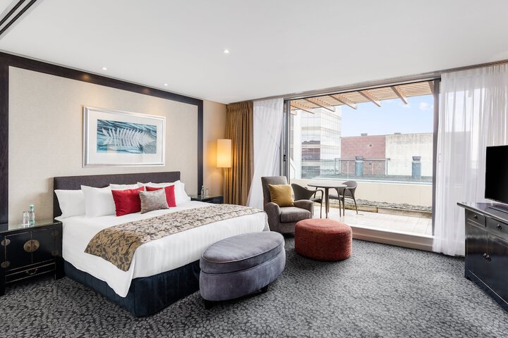 Room 15 of 103