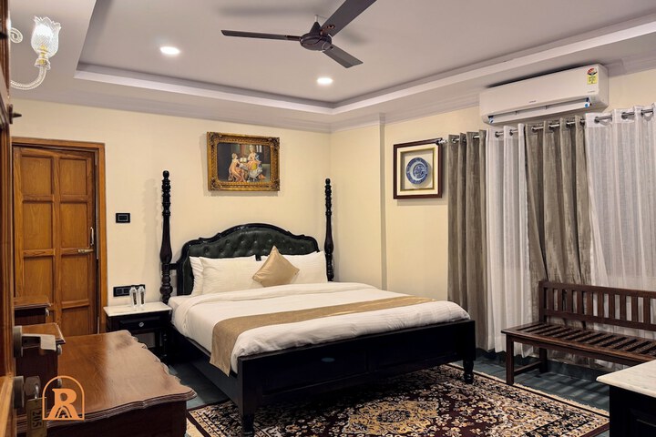 Room 50 of 97