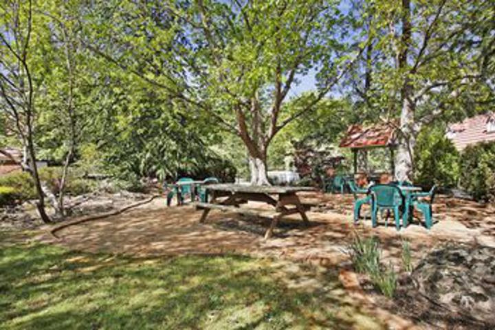 Terrace/Patio 10 of 11