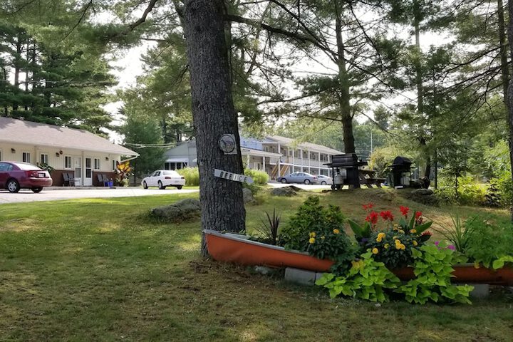 Pinedale Inn