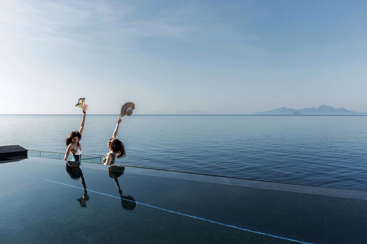 Pool 37 of 74