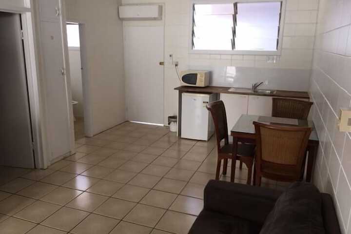 Room 9 of 36