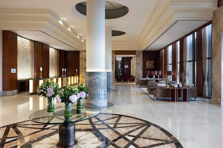 Hotel Lobby