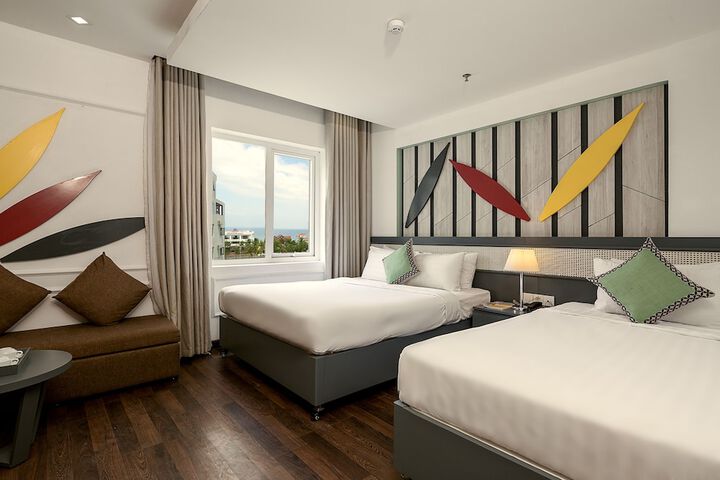 Room 20 of 103