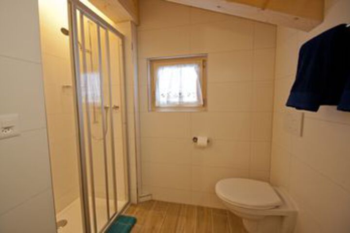 Room 19 of 188