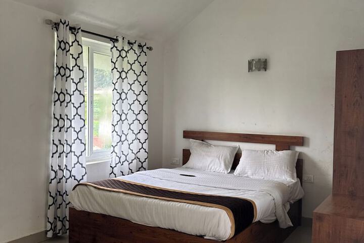 Room 17 of 54
