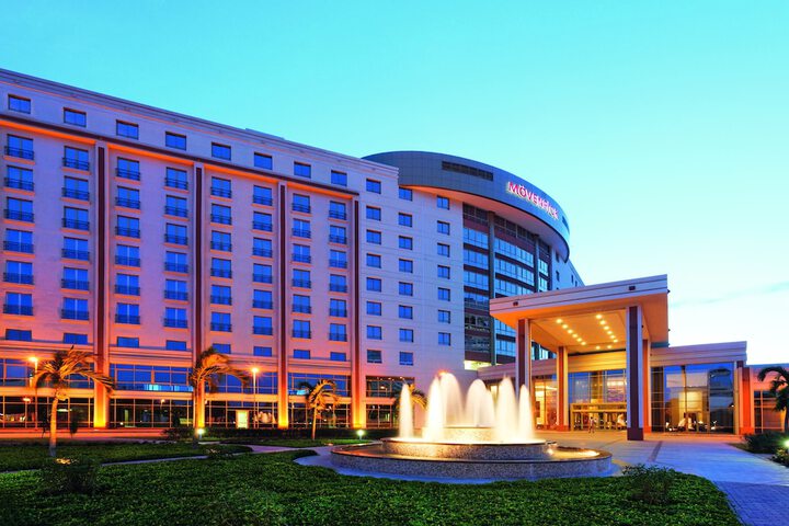 Hotel Entry