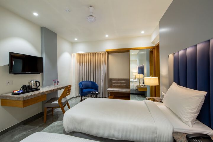 Room 16 of 63