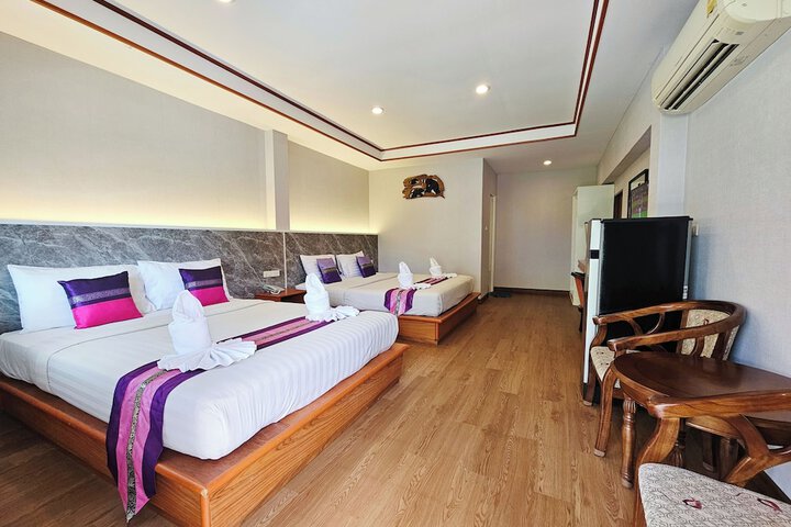 Room 48 of 152