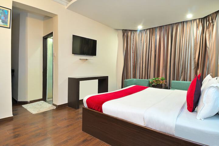 Room 14 of 42