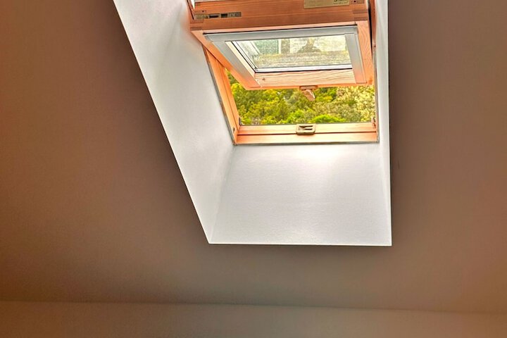 Room 19 of 193